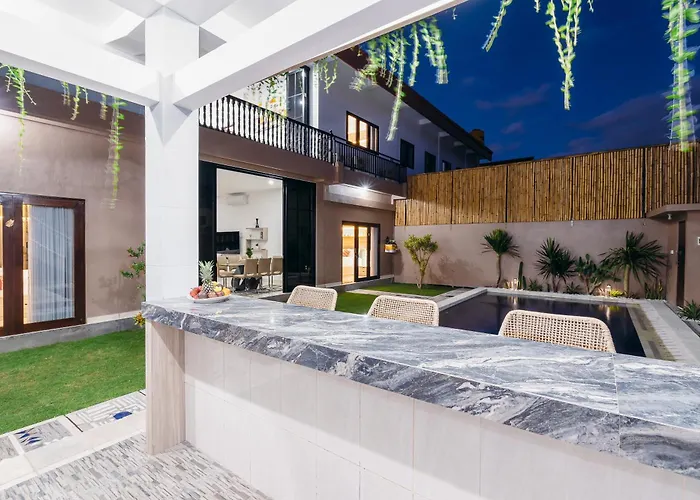 Villa Crystal Seminyak 4 Bedroom Private Pool Villa *